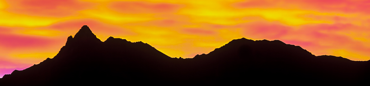 MAGIC HOUR